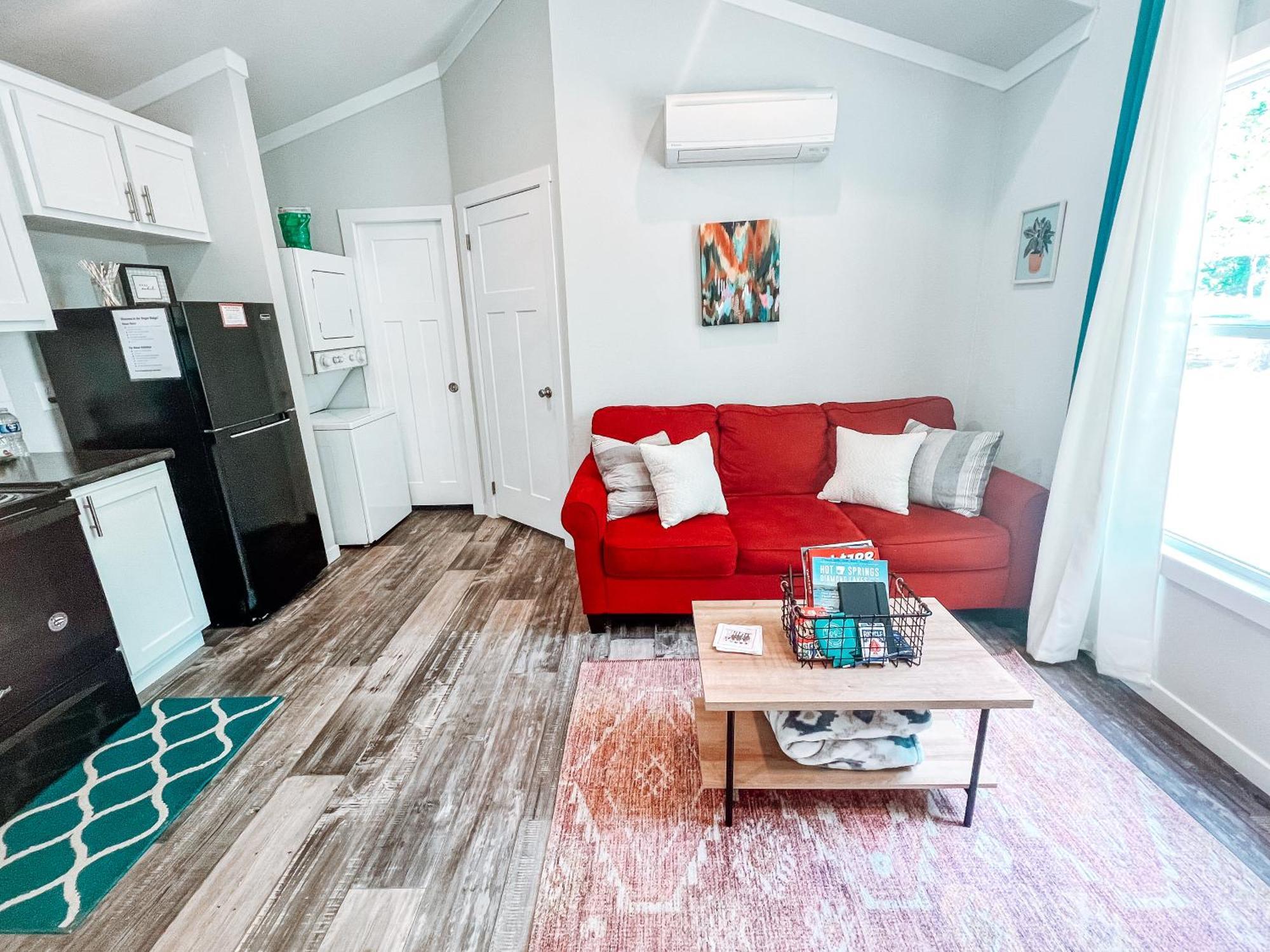 Private Tiny Home Royal Ridge Getaway Exterior foto