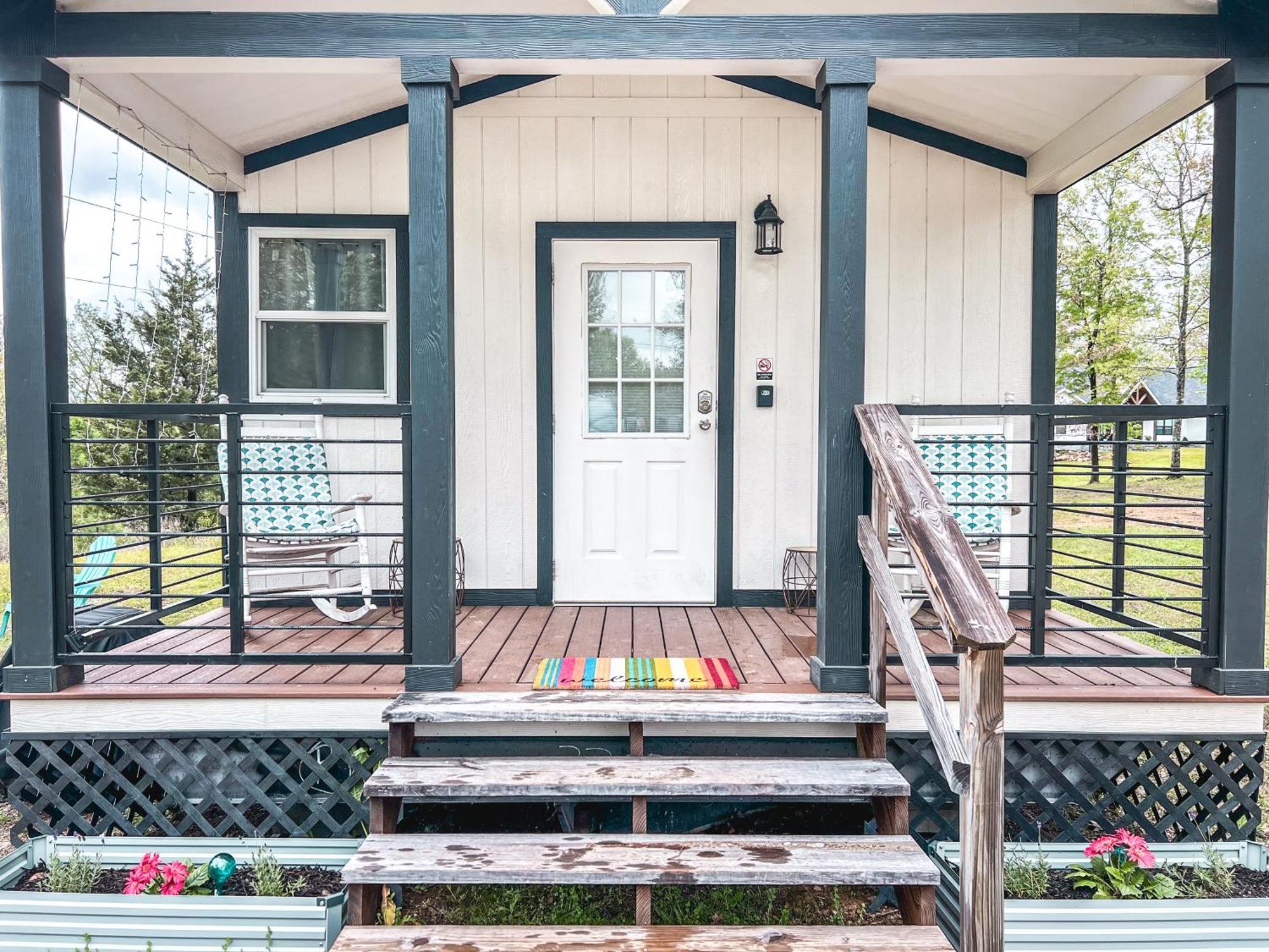Private Tiny Home Royal Ridge Getaway Exterior foto