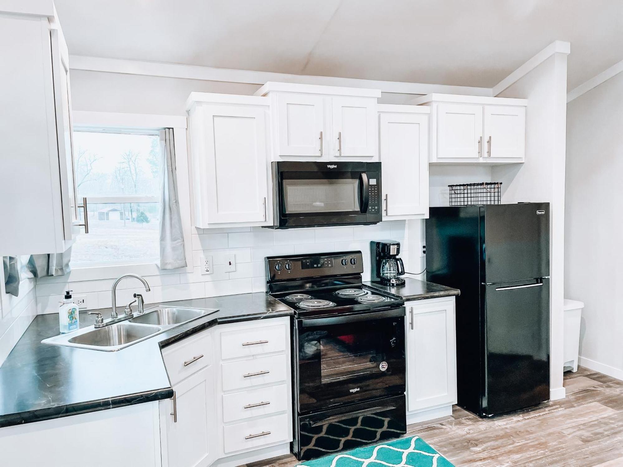 Private Tiny Home Royal Ridge Getaway Exterior foto